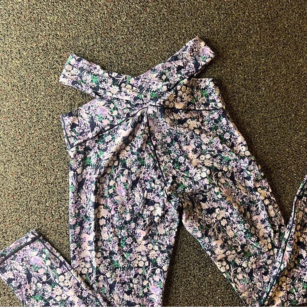 AERIE Criss Cross V Band Blue & Green Floral Stretch Spandex Leggings Pants Sz M - Picture 10 of 13